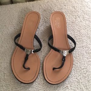 Coach Black Vita Leather Wedge Thong Sandals Sz 7B